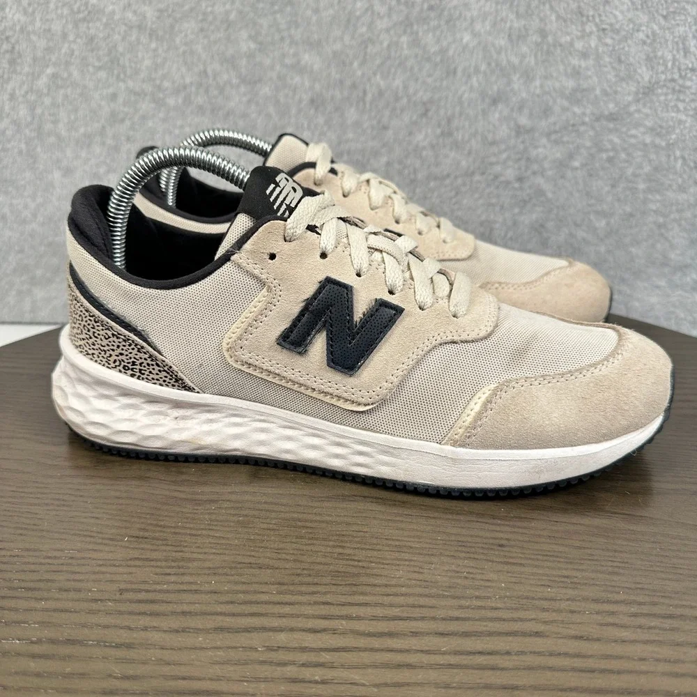 New Balance X-70 Cheetah Print Running Shoe Sneakers Womens 9.5 Beige WSX70tHA